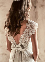 Long Mermaid V Neck Lace Sweep Train Backless Wedding Dresses