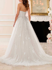 Long A-Line Strapless Sleeveless Tulle Court Train Wedding Dresses With Appliques Lace