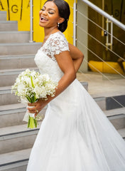 Luxurious White Long Tulle Lace V-neck Mermaid Wedding Dresses