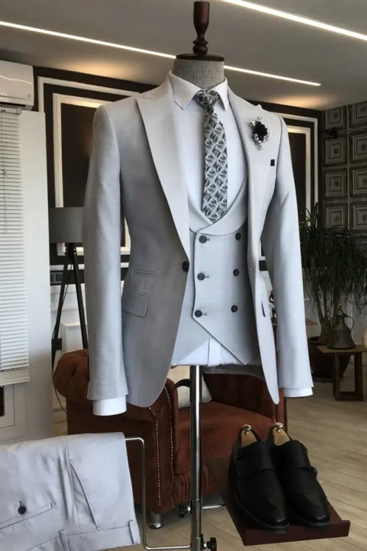men-fancy-light-gray-peak-lapel-suit-with-three-piece-business-suits