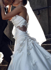 Vintage One Shoulder Flowers Wedding Dresses With Ruffles