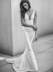 Long V-Neck Mermaid Satin Tulle Wedding Dress With Sweep Train