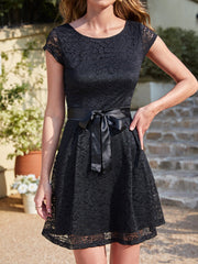 Black Scoop Neck Lace A-Line Short Bridesmaid Dress