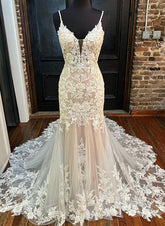 Ivory Deep V-Neck Tulle Mermaid Chapel Train Wedding Dress with Lace Appliques