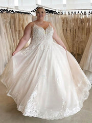 Ivory V-Neck Tulle A-Line Wedding Dress with Lace Appliques