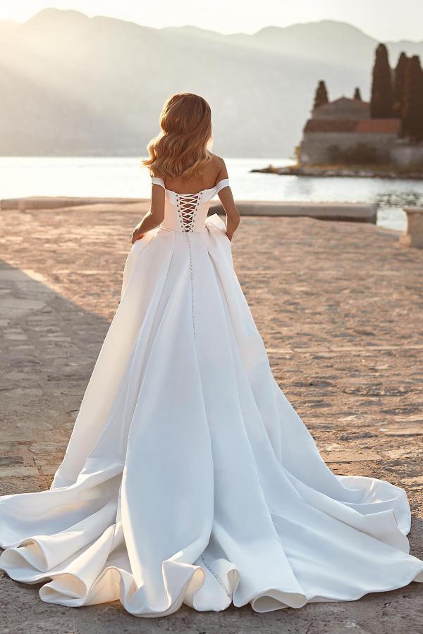 Elegant A-Line Off-the-Shoulder Satin Beading Long Wedding Dresses