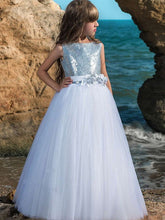White Scoop Neck Tulle Ball Gown Flower Girl Dress with Floral Details
