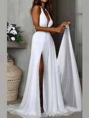 A-line Halter Chiffon Wedding Dresses With Split Front and Sweep Train