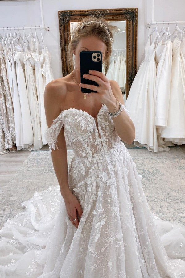 Elegant sweetheart off-the-shoulder cap sleeves a-line lace wedding dress