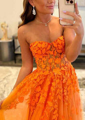 A-line Sweetheart Strapless Tulle Prom Dress With Appliqued for Long/Floor-Length Look-27dress