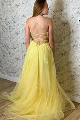Amazing Yellow Spaghetti Strap Long Elegant Prom Dress With Lace Appliques