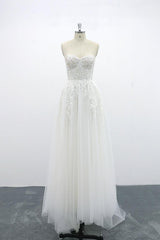 Appliques Strapless Tulle A-line Wedding Dress On Sale-27dress