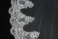 Beautiful Lace Applique Tulle Edge Wedding Veils-27dress