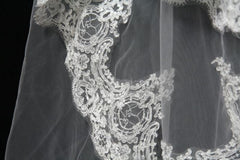 Beautiful Lace Applique Tulle Edge Wedding Veils-27dress