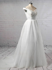 Beautiful Off-the-Shoulder Wedding Dress with Ruffles and Tulle Sweep Train