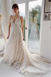Beautiful V-Neck Wedding Dress Lace Sleeveless Online-27dress