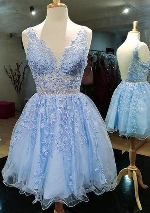 Sleeveless Homecoming Dress light blue lace applique V neck tulle skirt beaded waist short party dress