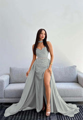 Black Halter Strapless Sweetheart Sleeveless Mermaid Split Prom Dress With Gloves