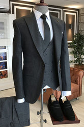 Small Plaid Peaked Lapel Double Breasted Waistcoat Custom Black Business Suits