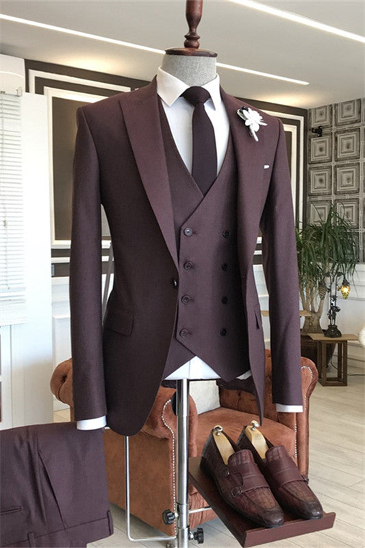 Burgundy Peaked Lapel Three Pieces Men Suits For Prom