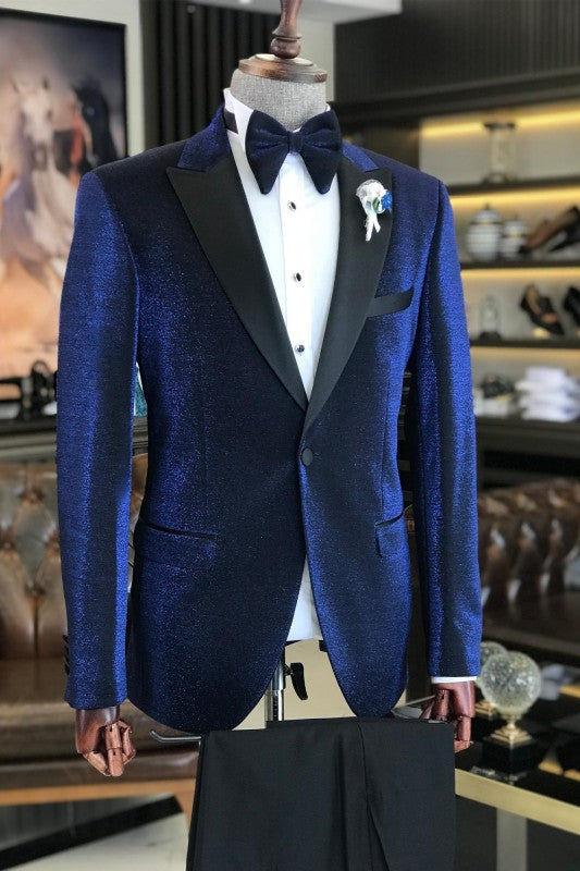 Chic Deep Peaked Lapel Blue Prom Suits For Men