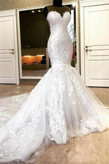 Chic Jewel Sleeveless White Wedding Dresses With Appliques Mermaid Lace Bridal Gowns Online-27dress