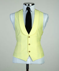 Chic Light Peaked Lapel Three Pieces Men Yellow Business Suits