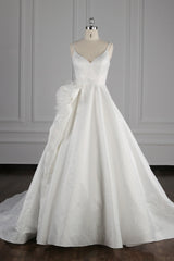 Chic Spaghetti Straps V-neck Wedding Dress Satin Appliques Bow Bridal Gowns Online-27dress