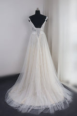 Chic Tulle Lace White V-neck Wedding Dress Appliques Sleeveless Ruffle Bridal Gowns On Sale-27dress