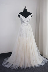Chic Tulle Lace White V-neck Wedding Dress Appliques Sleeveless Ruffle Bridal Gowns On Sale-27dress