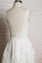 Chic V-neck Appliques Tulle A-line Wedding Dress On Sale-27dress