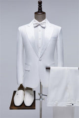 Chic Peaked Lapel Two Pieces White Wedding Suits For Men