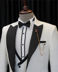 Chic Three Pieces Jacquard White Wedding Suits For Men