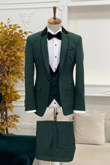 Dark Notched Lapel Three Pieces Chic Green Prom Suits For Men