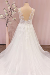 Delicate Lace V-Neck Long Wedding Dress Sleeveless-27dress