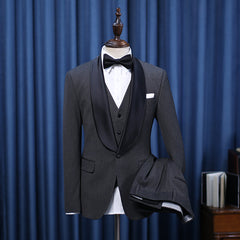 Elegant All Black 3 Pieces Bespoke Wedding Suit For Grooms