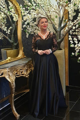 Elegant Black Long Sleeves V-neck Lace Mother Of The Bride Dress-27dress
