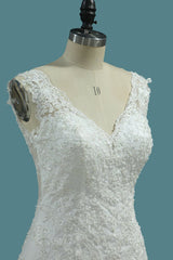 Elegant Mermaid V-neck Tulle Wedding Dress White Lace Appliques Beadings Bridal Gowns Online-27dress