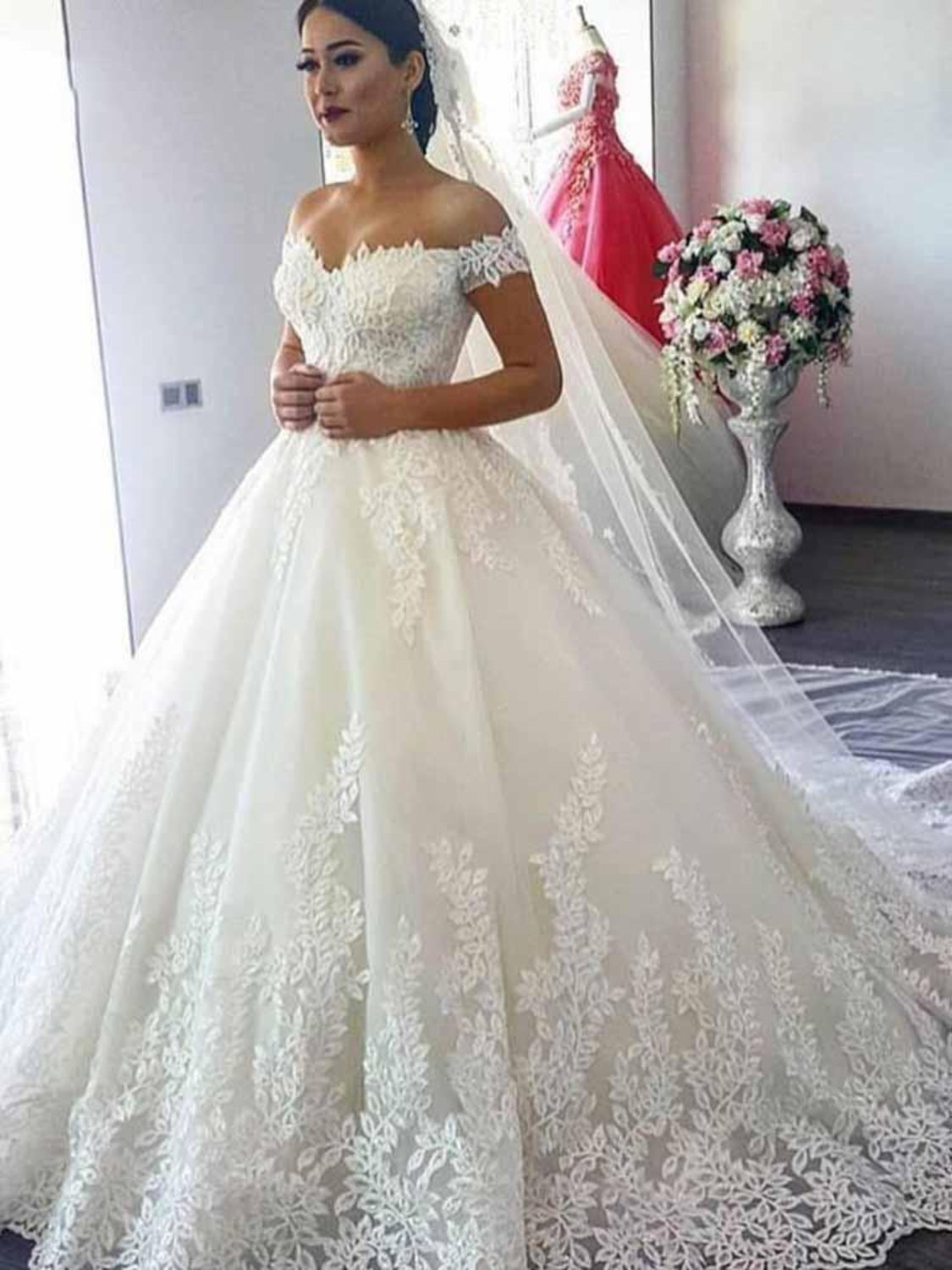 Elegant Off-the-Shoulder Ball Gown Lace Wedding Dress-27dress