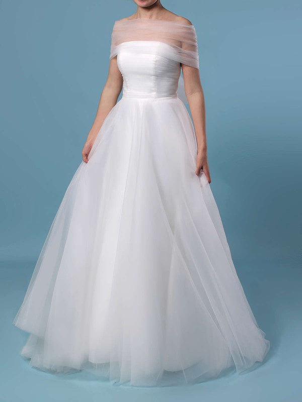 Elegant Off-the-shoulder Tulle Ball Gown Wedding Dress with Ruffles and Sweep Train