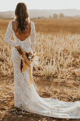 Elegant Sheath Square Neckline Lace Court Train Backless Wedding Dress-27dress