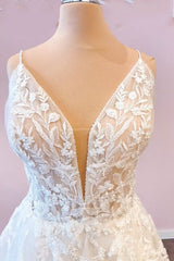Elegant Spaghetti-Straps Sleeveless Tulle Lace Wedding Dress Online-27dress
