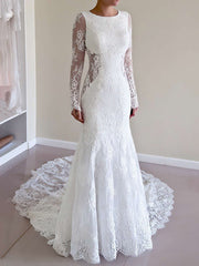 Elegant Trumpet/Mermaid Scoop Neck Lace Sweep Train Wedding Dress