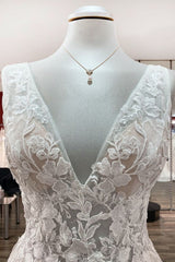 Elegant Tulle Deep V Neck Sleeveless Lace A-Line Weddding Dresses-27dress