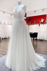 Elegant Tulle Lace V Neck Ivory A-Line Wedding Dresses-27dress