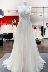Elegant Tulle Lace V Neck Ivory A-Line Wedding Dresses-27dress