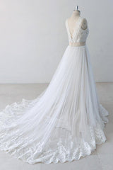 Elegant V-neck Lace Tulle A-line Wedding Dress On Sale-27dress