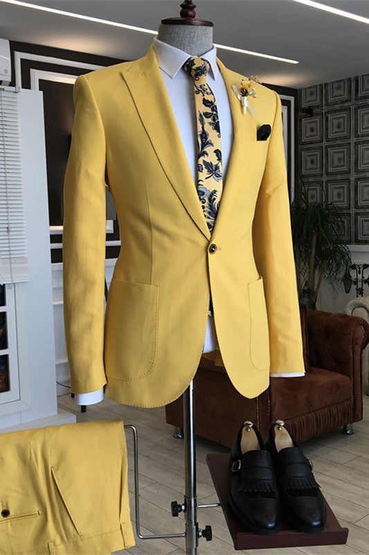 Fancy Yellow Peaked Lapel Men Suits For Prom