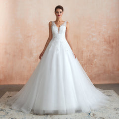 Fantastic Tulle Appliques Sleeveless White Wedding Dresses Online-27dress