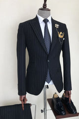 Formal Navy Blue Striped Peaked Lapel Men Suits For Wedding